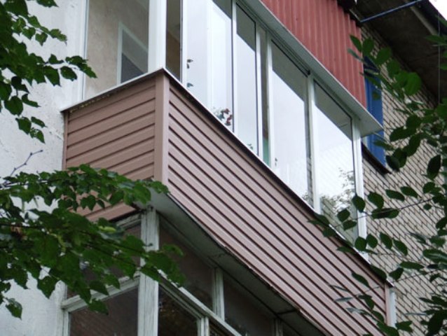 Наружняя отделка балкона