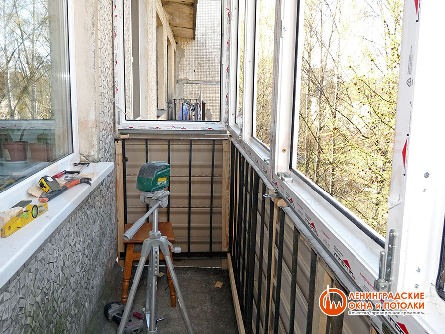 Остекление балкона ленинградские окна